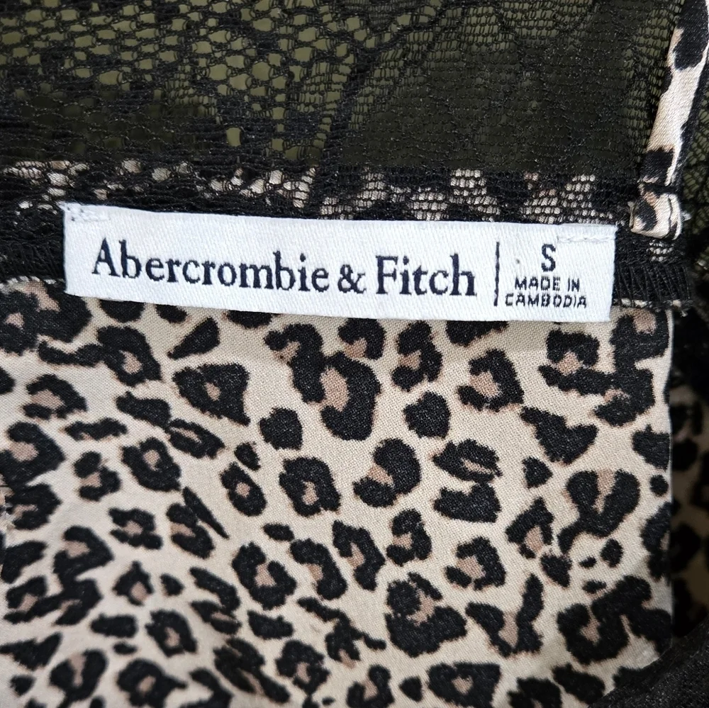 Abercrombie & Fitch satin lace cheetah print camisole top - Picture 4 of 6